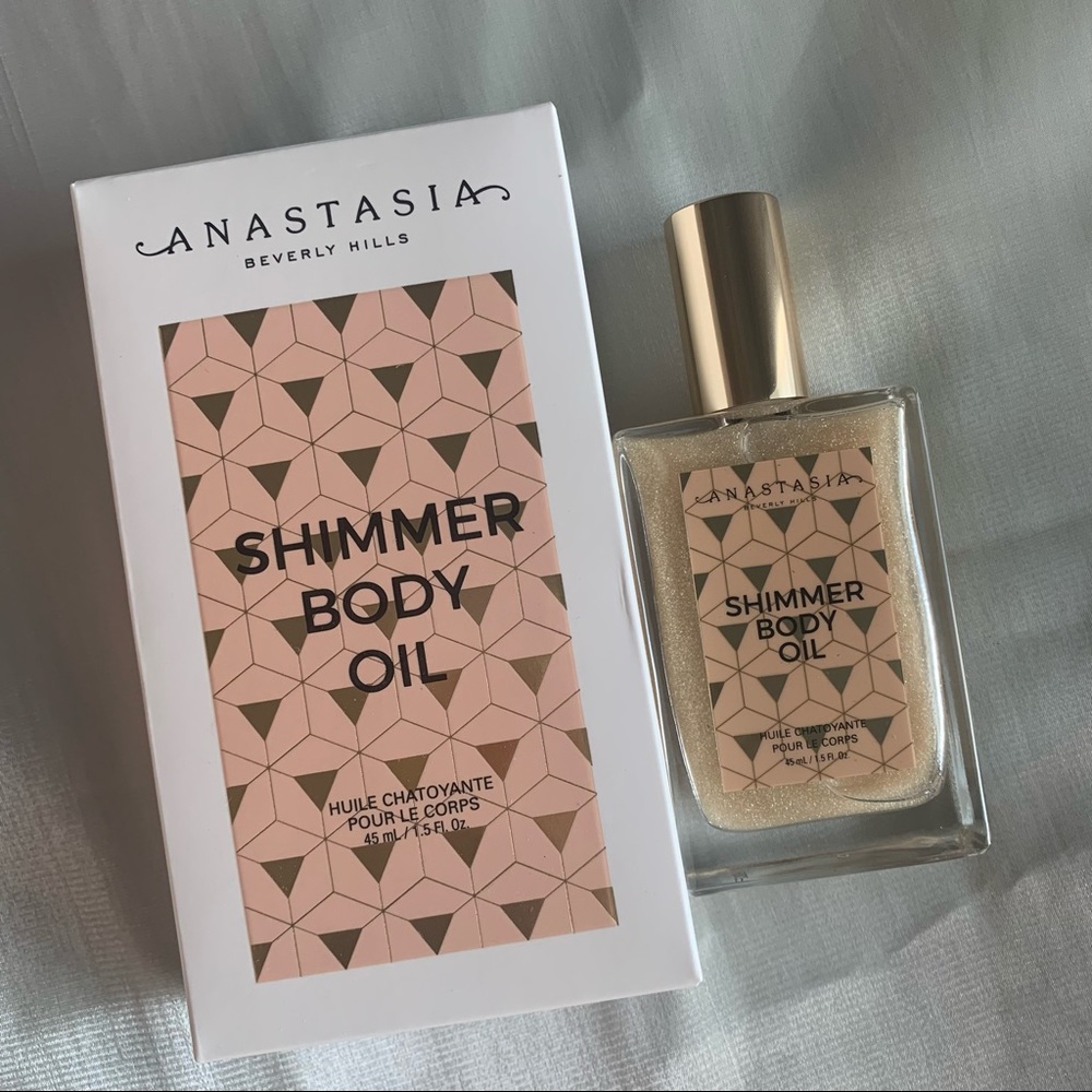 Anastasia shimmer body oil